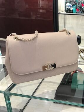 CHANEL Pale Beige Leather Shoulder Bag with Gold Chain